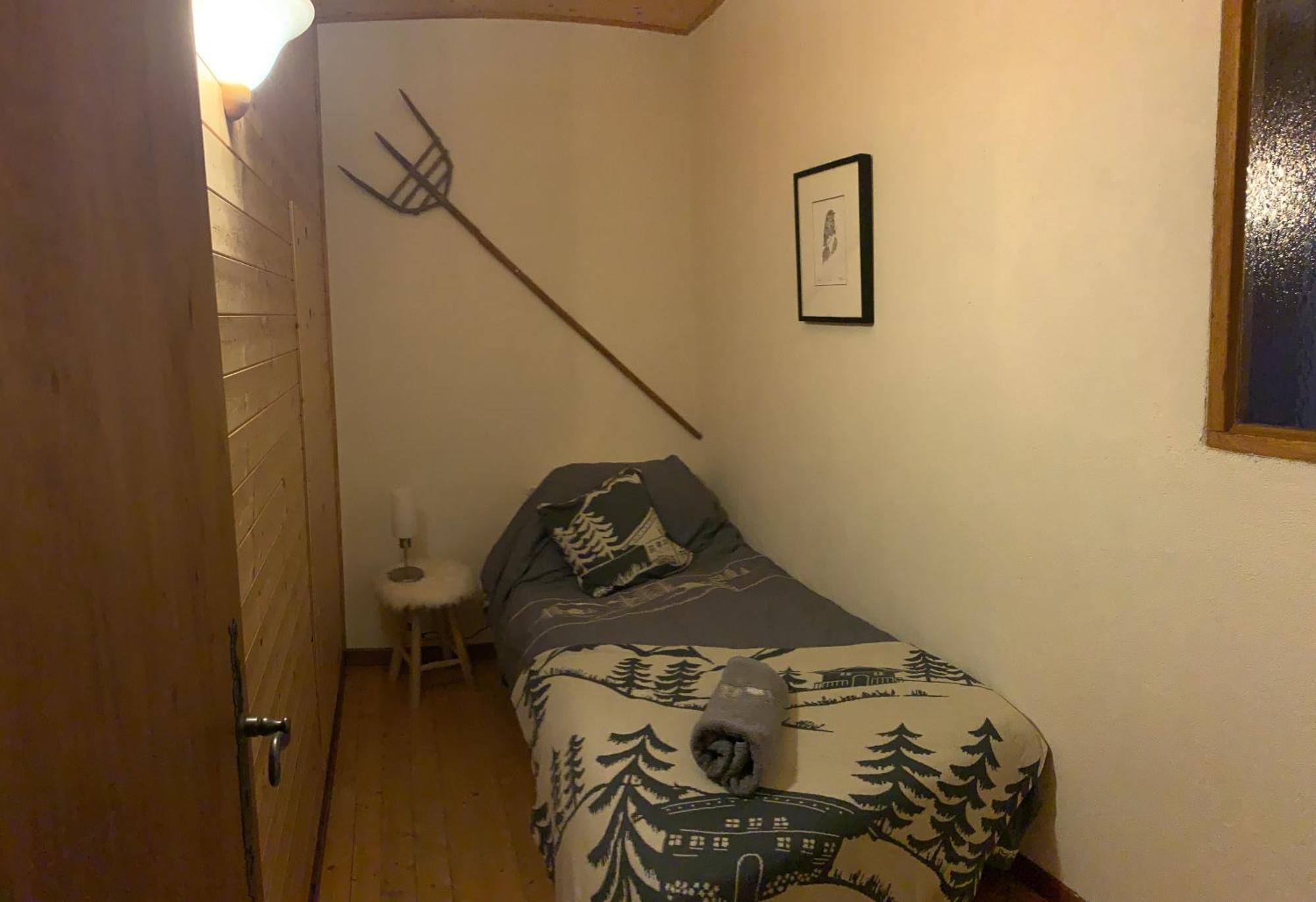La Tourtette Bed & Breakfast เลอเดโวลุย ภายนอก รูปภาพ