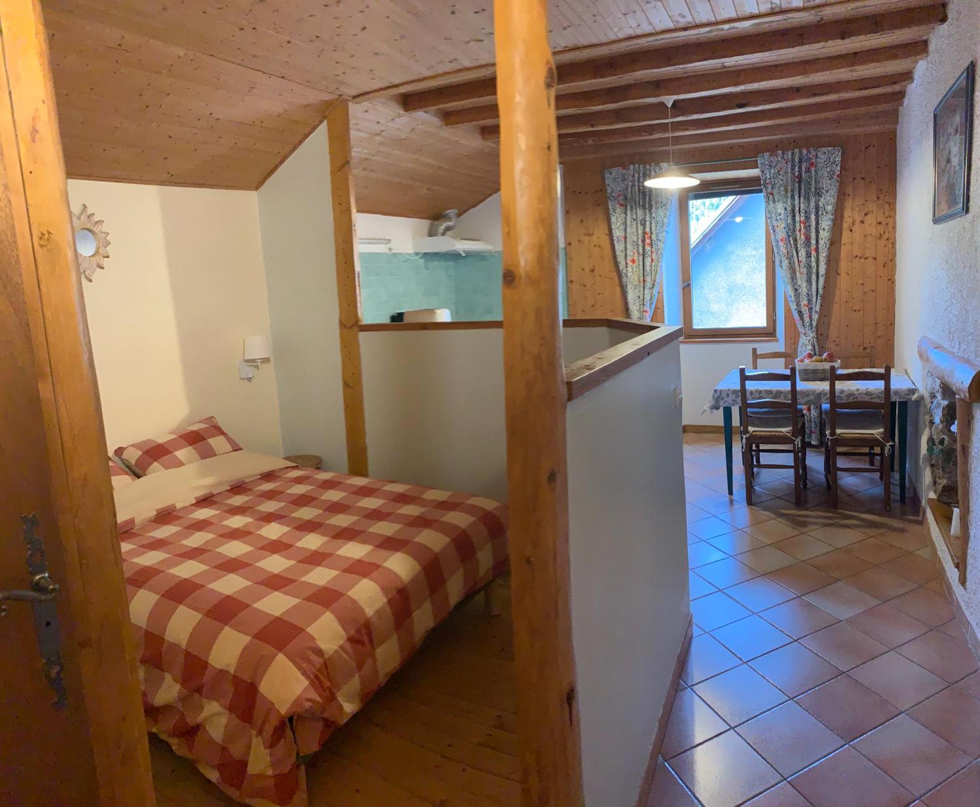 La Tourtette Bed & Breakfast เลอเดโวลุย ภายนอก รูปภาพ